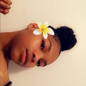 Meet your Posher, Aniya